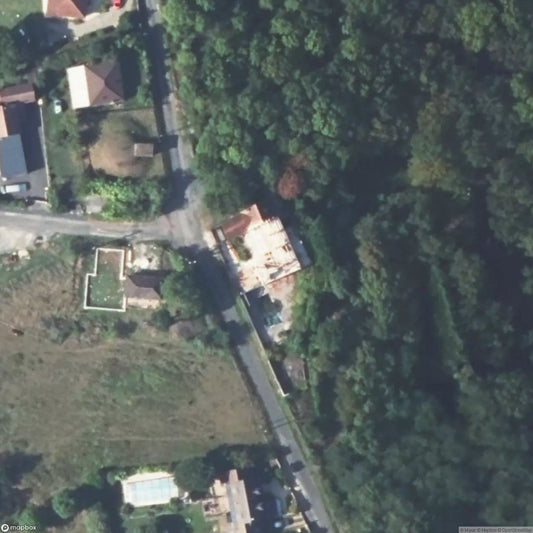 House 52 [FRA]