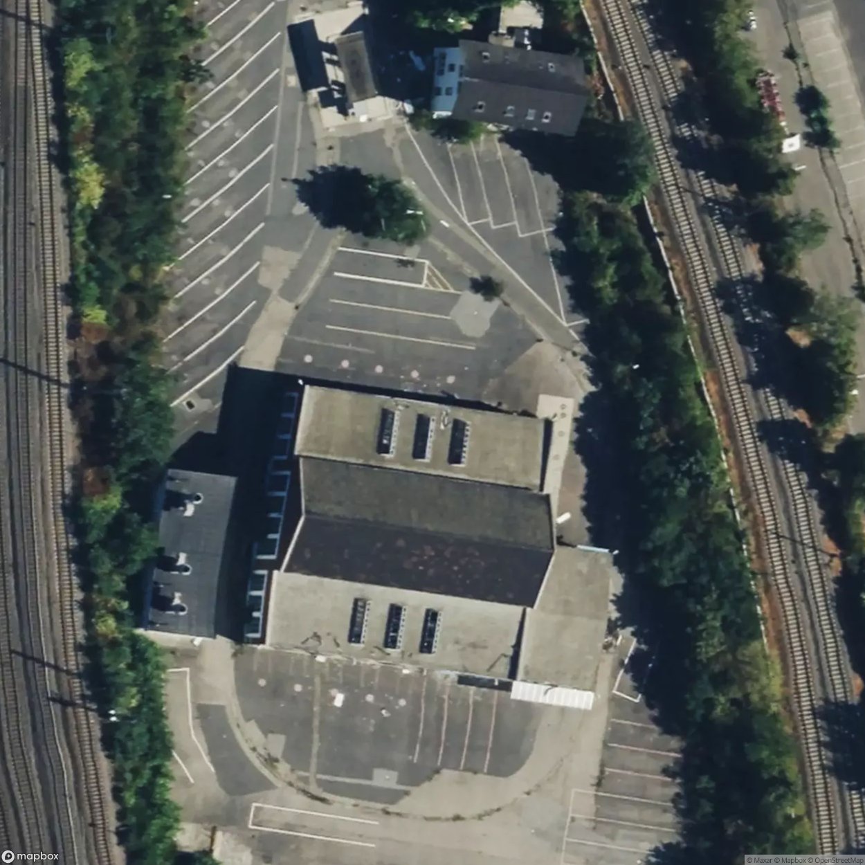 Gas Station Mutter [DEU]