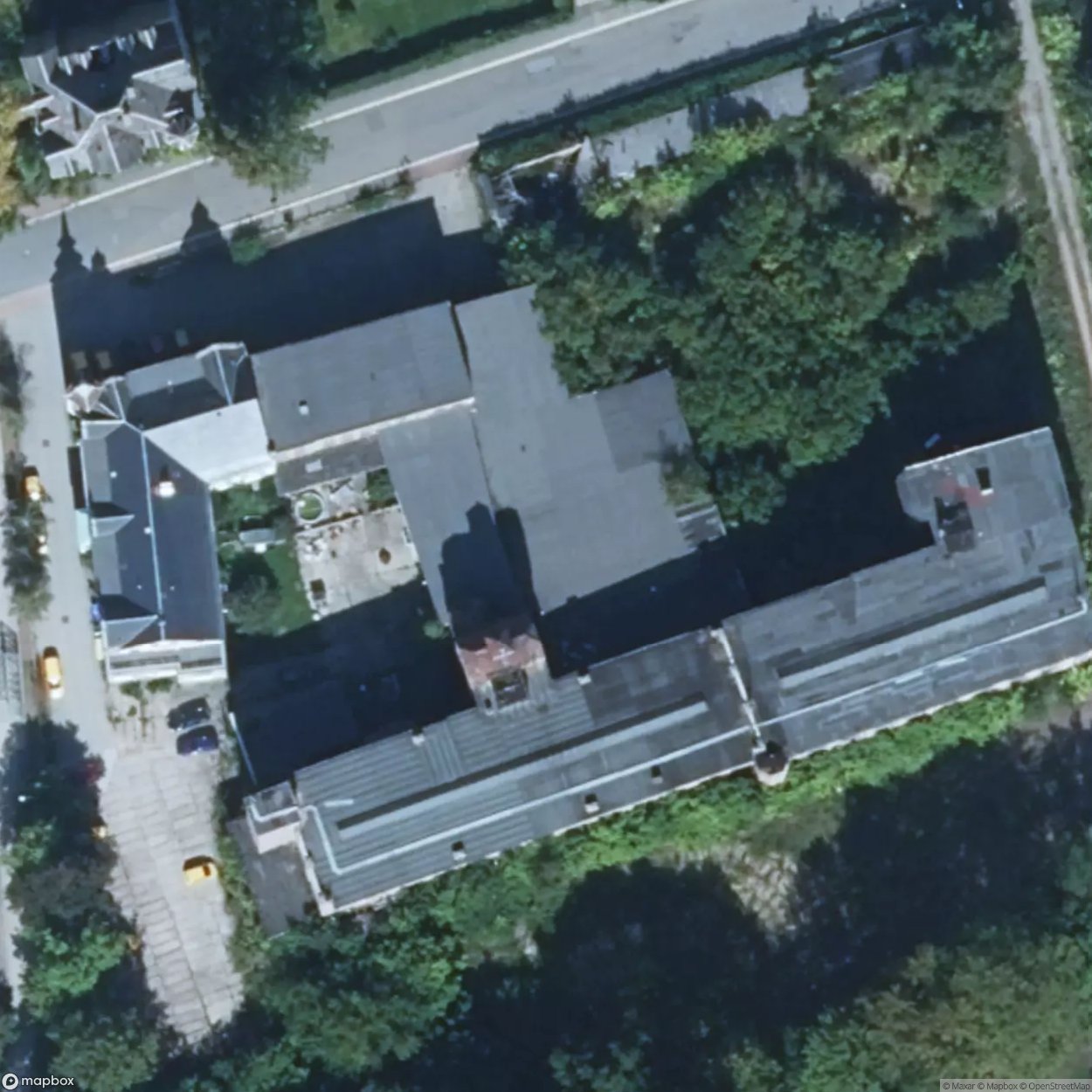 Aszoli Factory [DEU] #05130