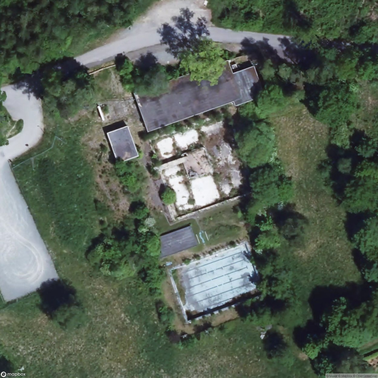 Swimming pool F [DEU]