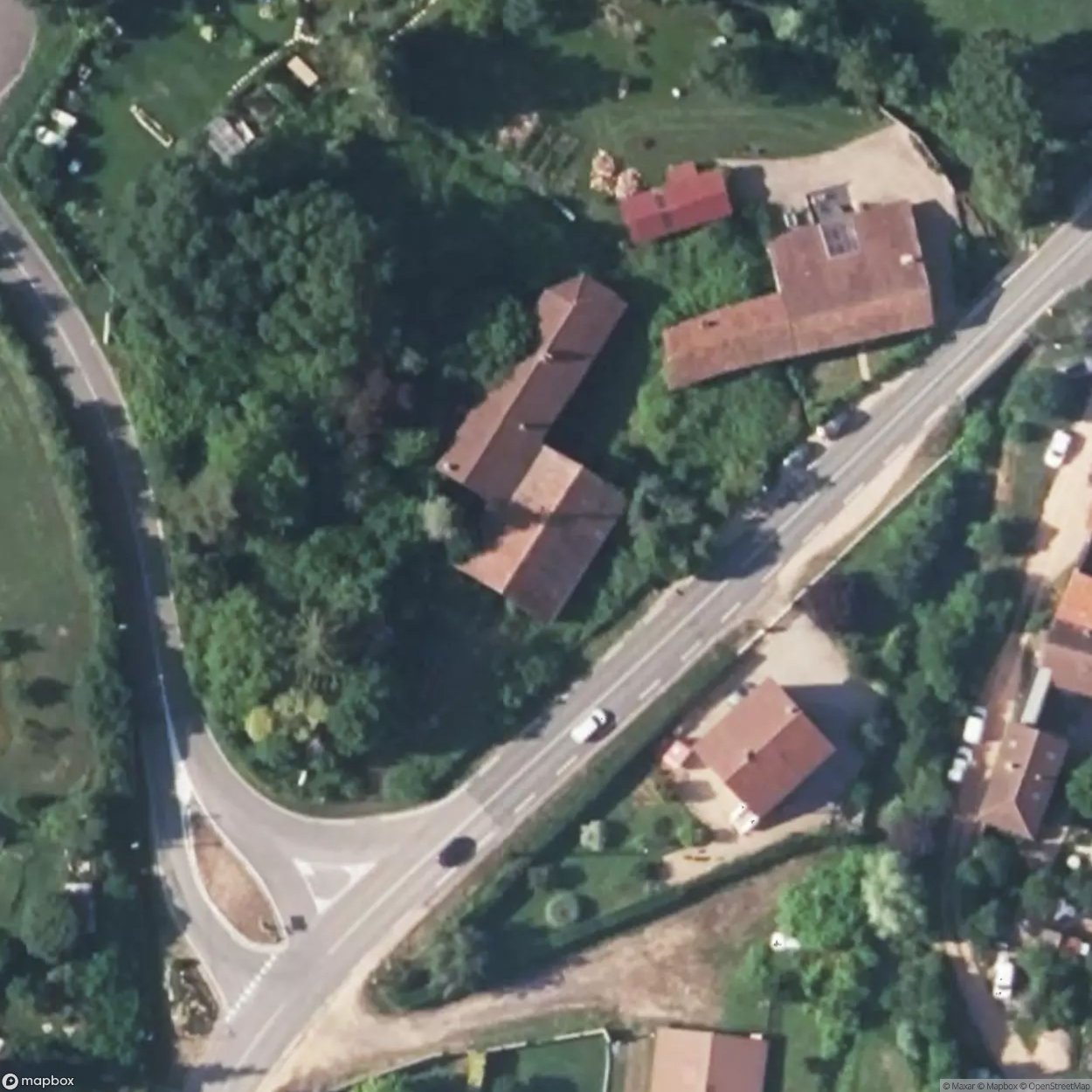 House and garage [FRA]