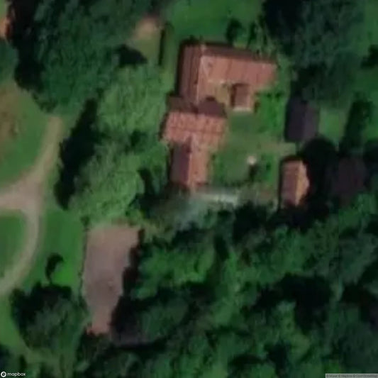 The Green World - GEWÃCHSHAUS MIT POOL + BAUERNHAUS [BEL]