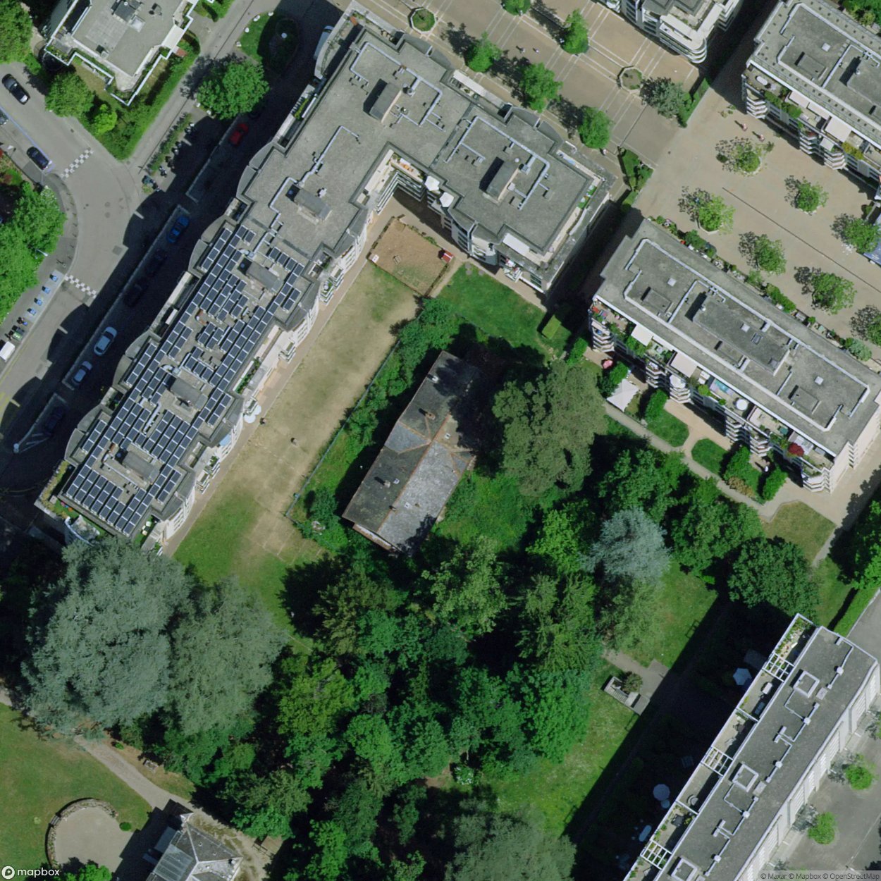 Abandoned House D [CHE]