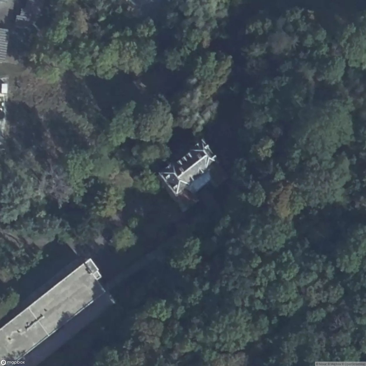 Virgin's Castle / Château of the Virgin [FRA]