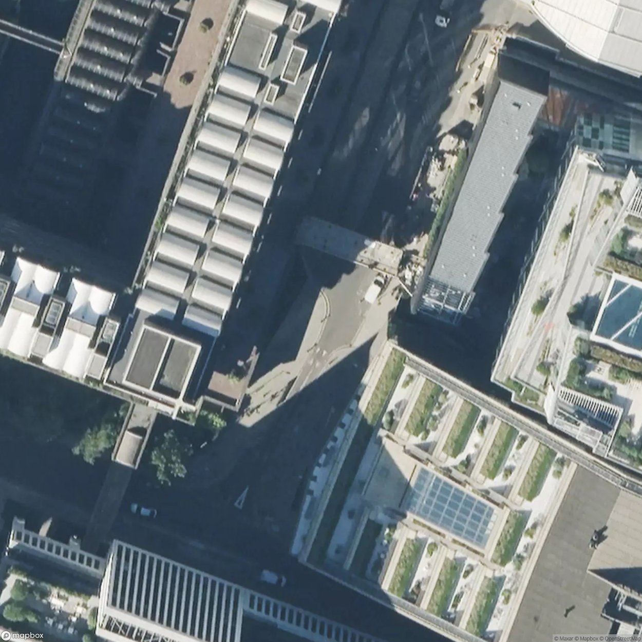 Sewer - London Bridge access [GBR]