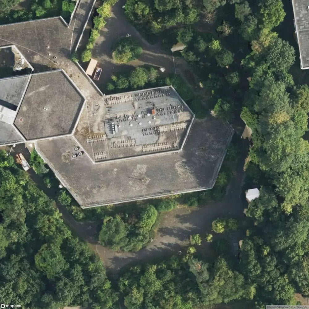 Leonardo Da Vinci Primary School [DEU] #06339