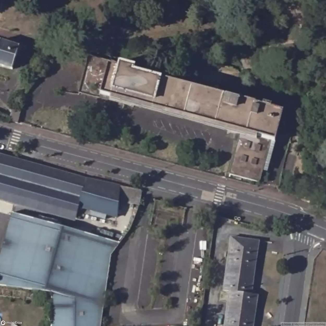 Residential building [FRA]