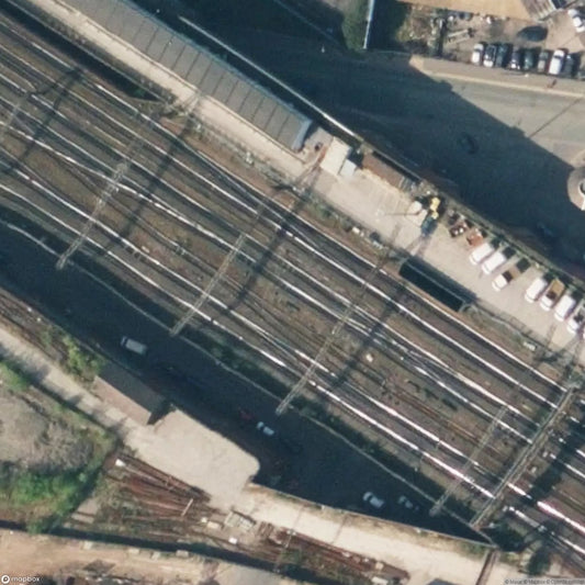 Piccadilly Vaults [GBR]