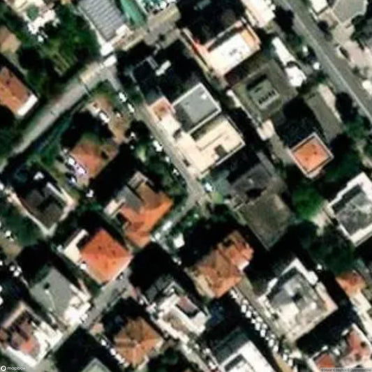 House 32 [ITA]