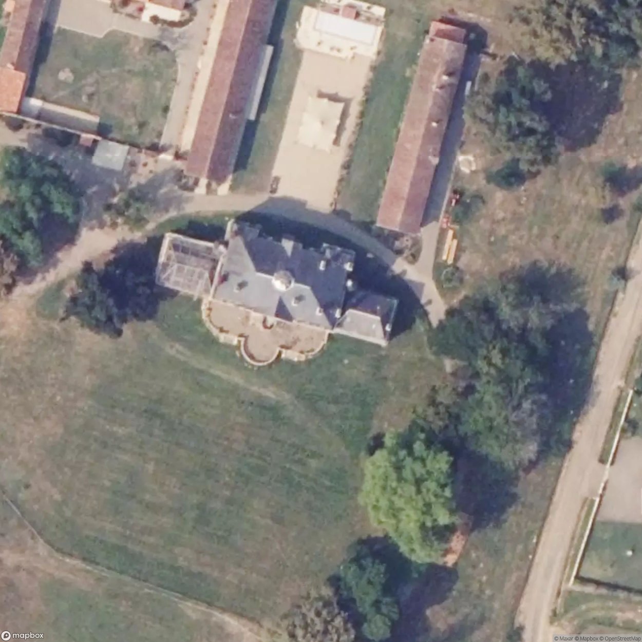 Le Vignau Castle [FRA]