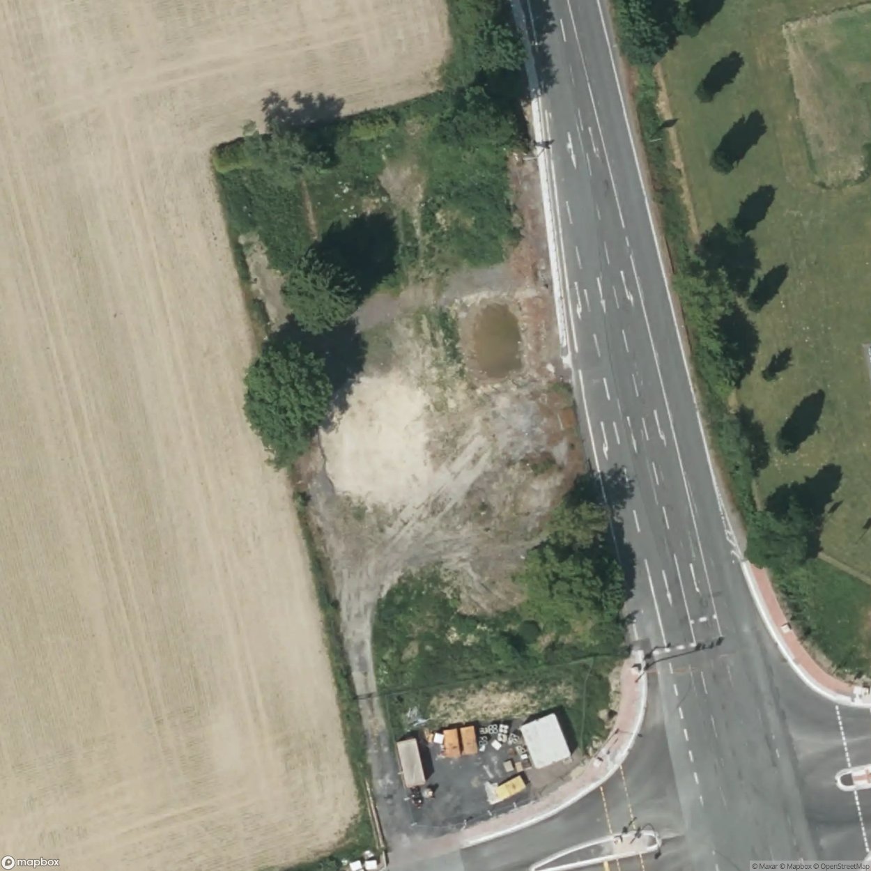 Residential House w. barn [DEU]