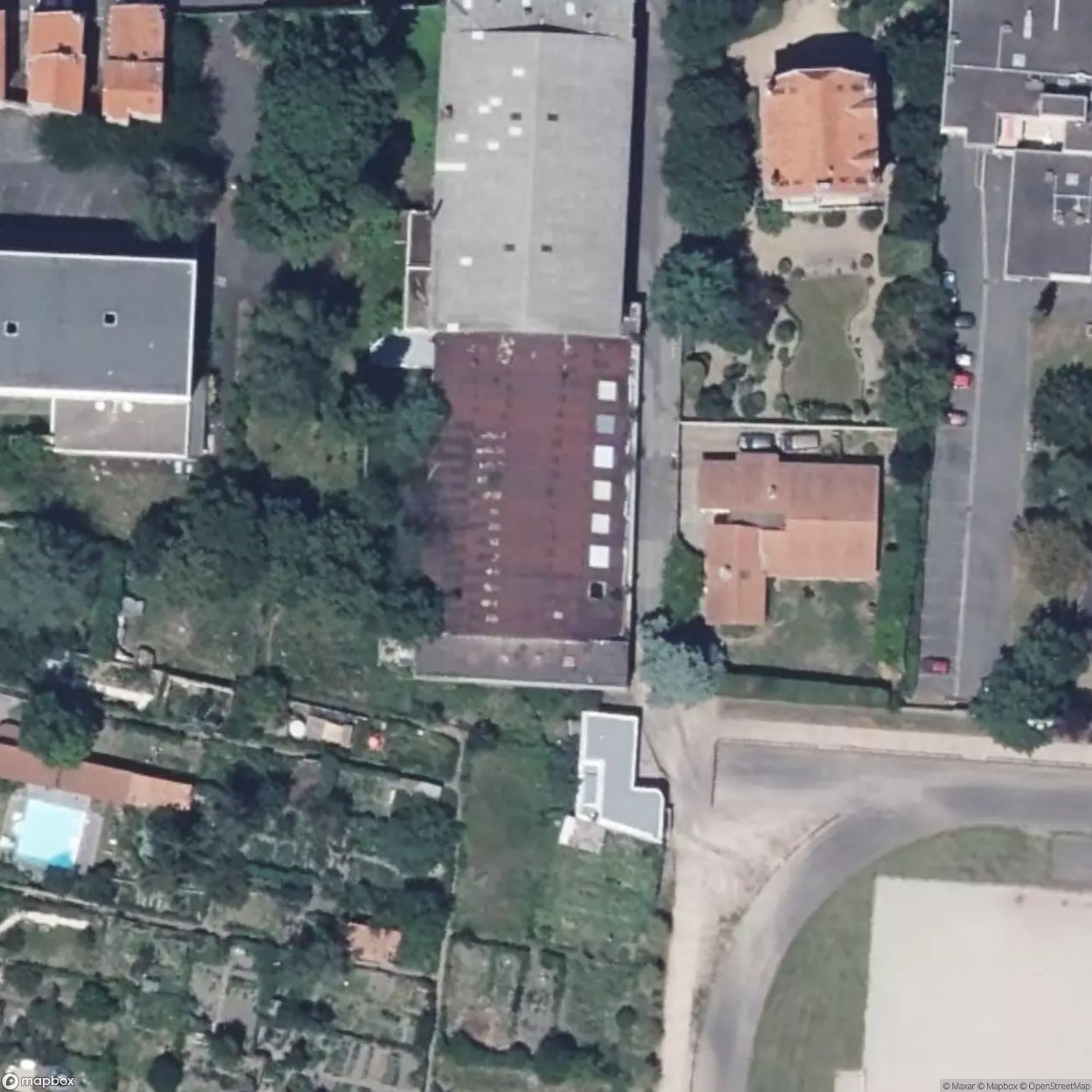 Rimo Swimming Pool [FRA]