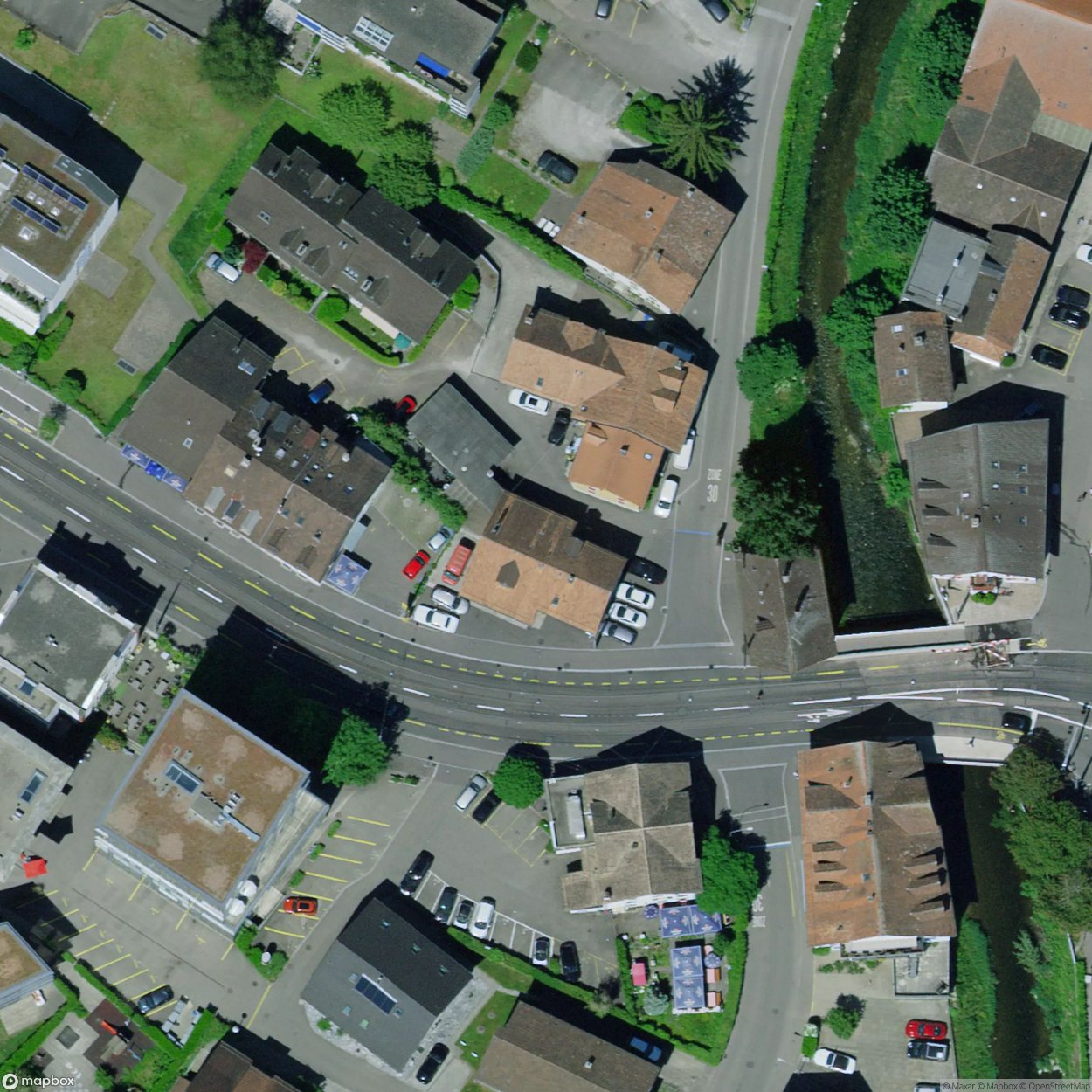 Tire Dealer Dietikon ZH [CHE]