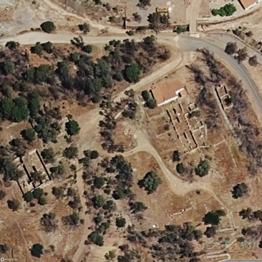 Pueblo abandonado PeÃ±a del Hierro [ESP]
