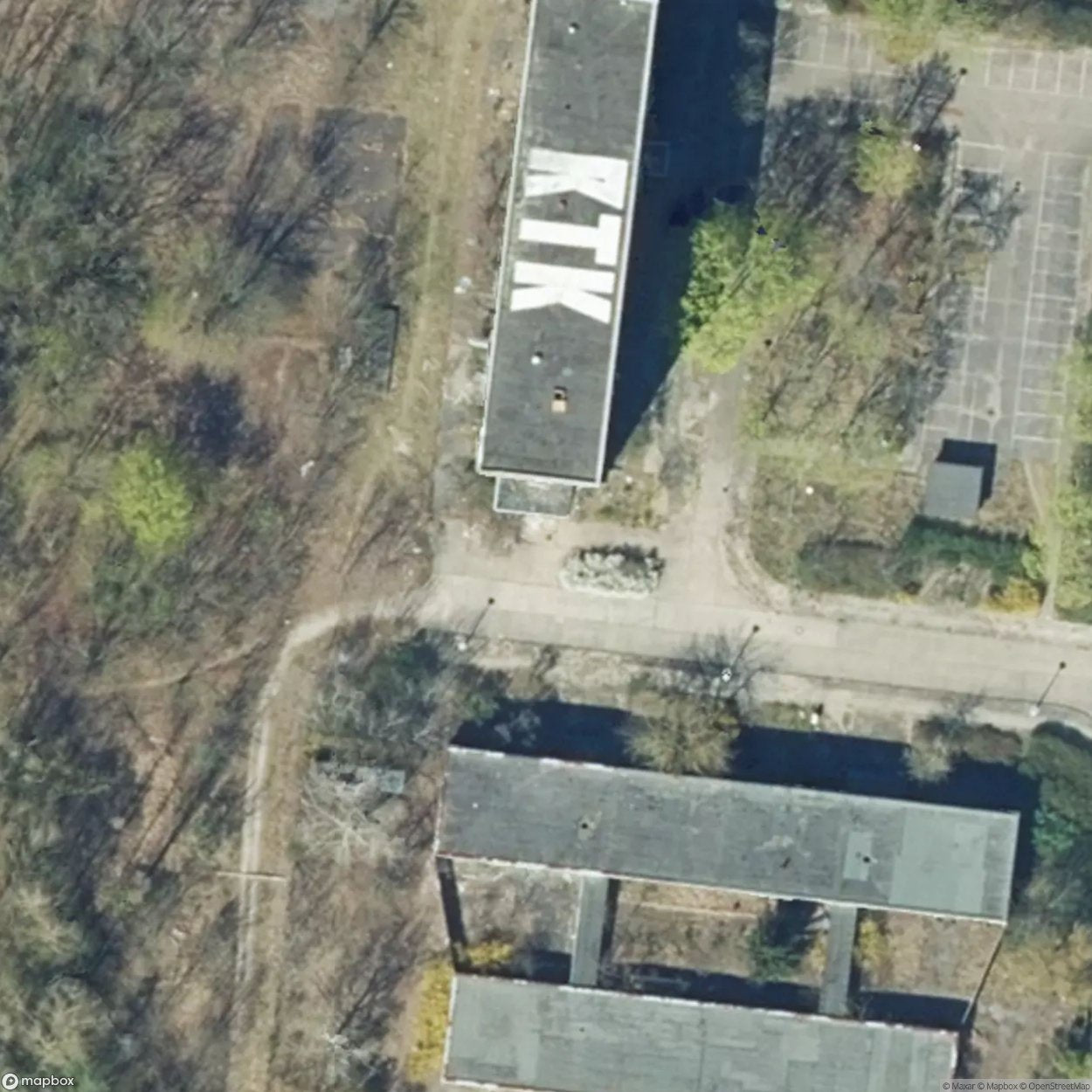 Panel Buildings / School [DEU]