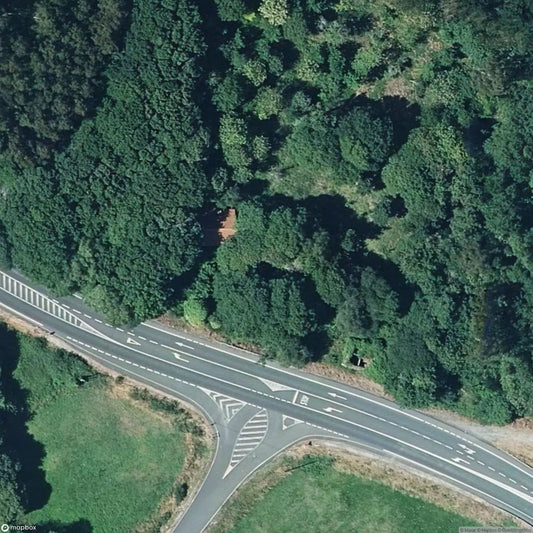 Haunted Shutter House [ESP]