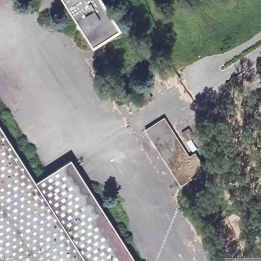 The suitcase factory [FRA]