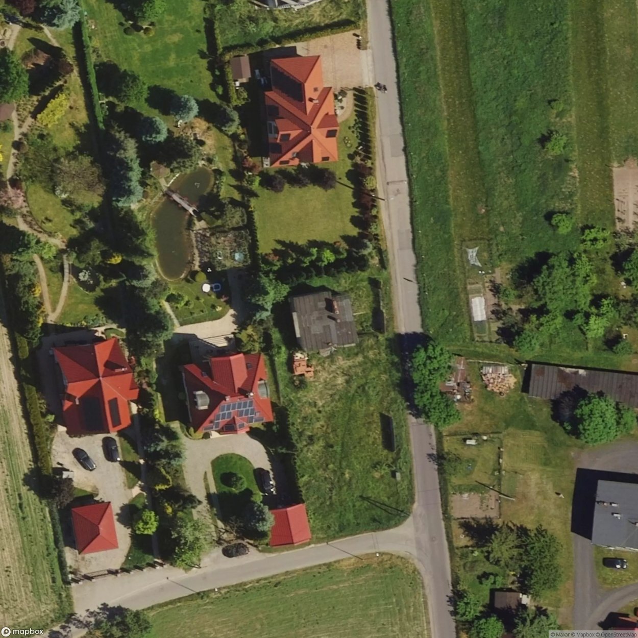 Residential Building Dom I Garaz [POL] #24507