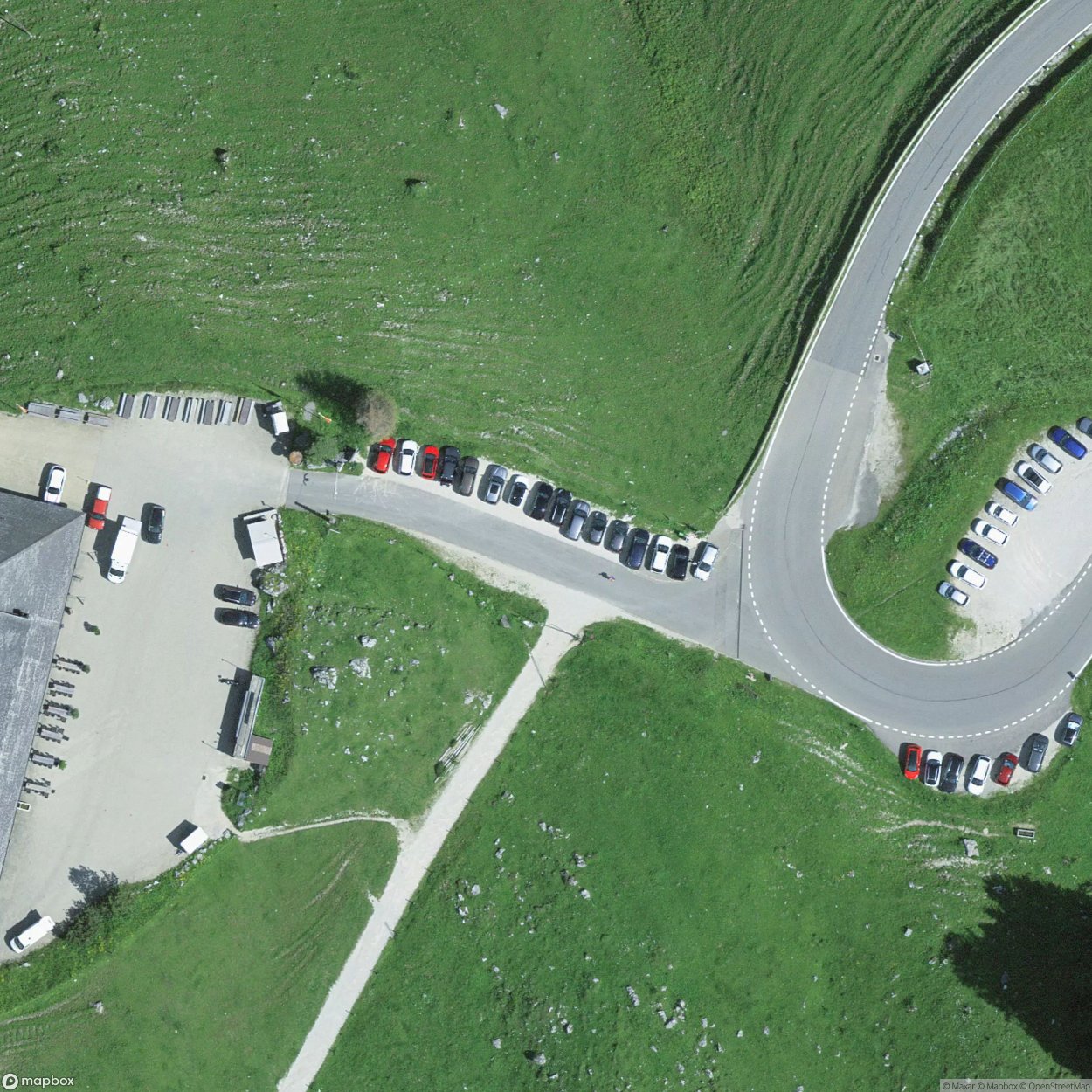 Parking lot to Bunker Bürglen BE [CHE]