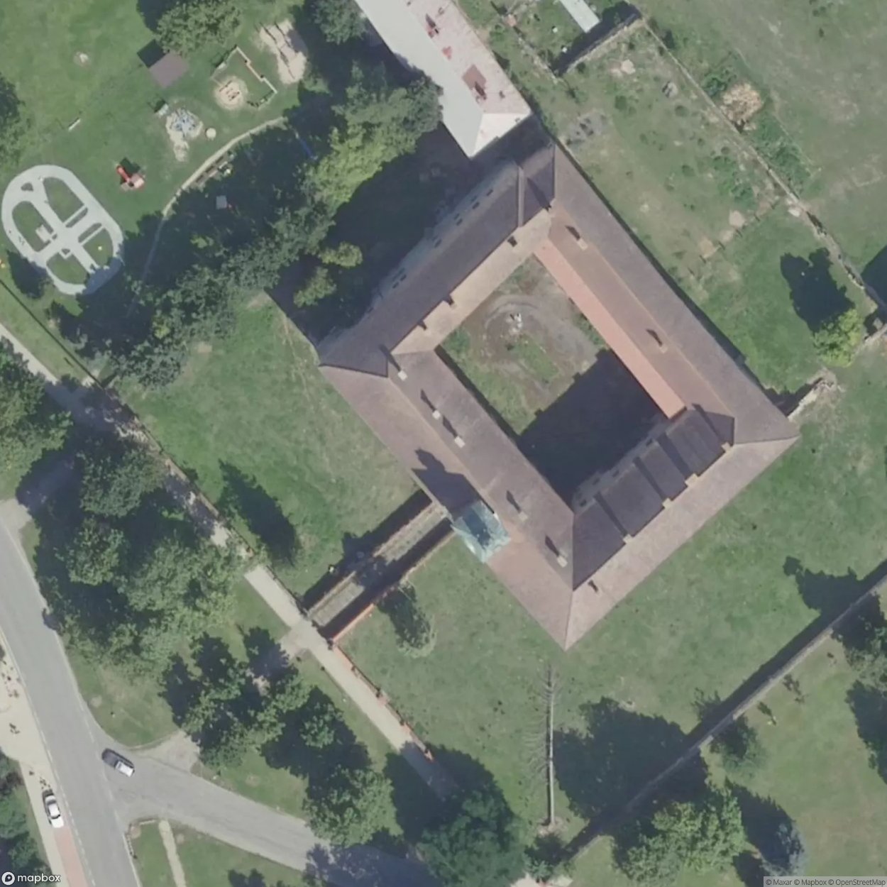 Kounice Castle [CZE]