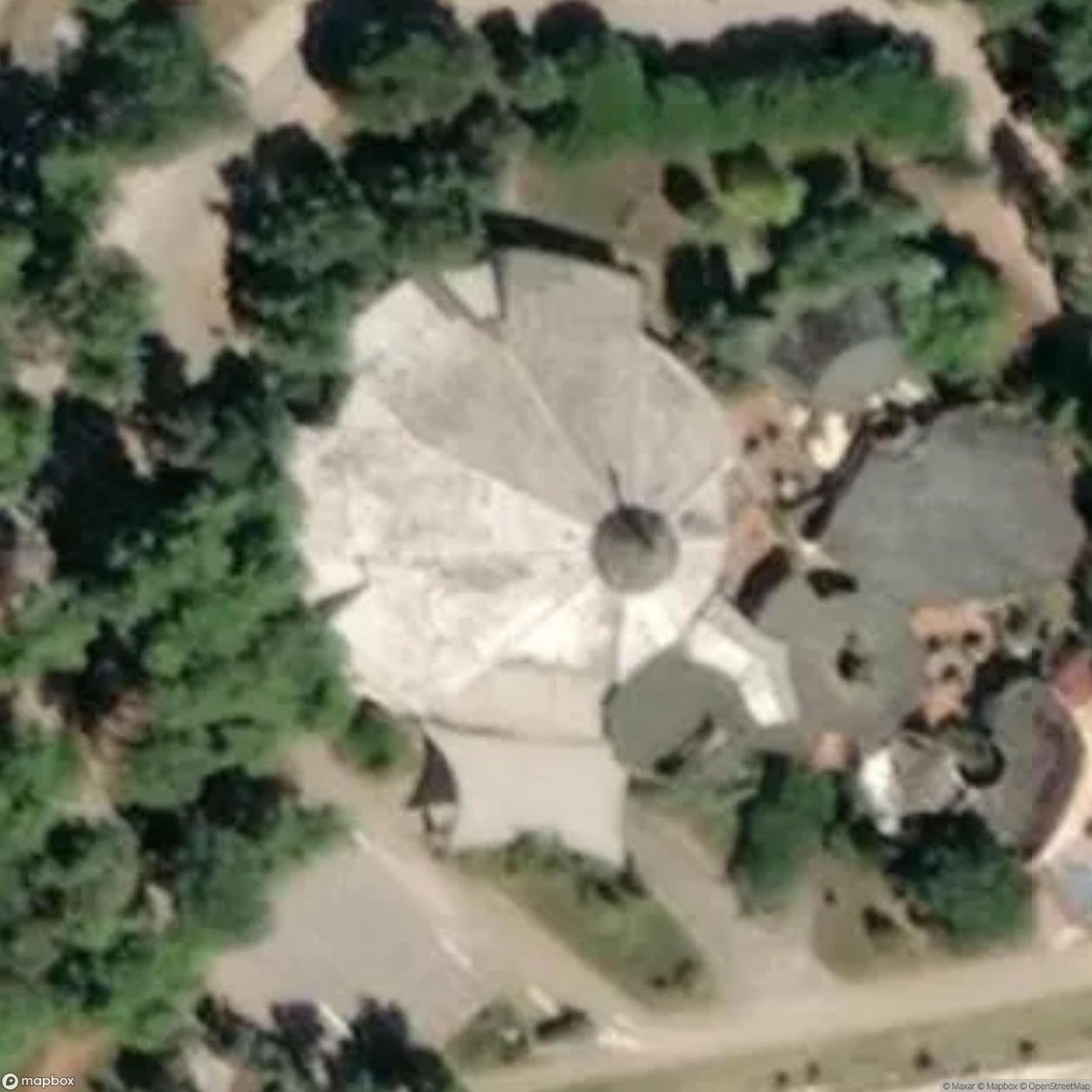 Ruins of disco club Za-Za [HRV]