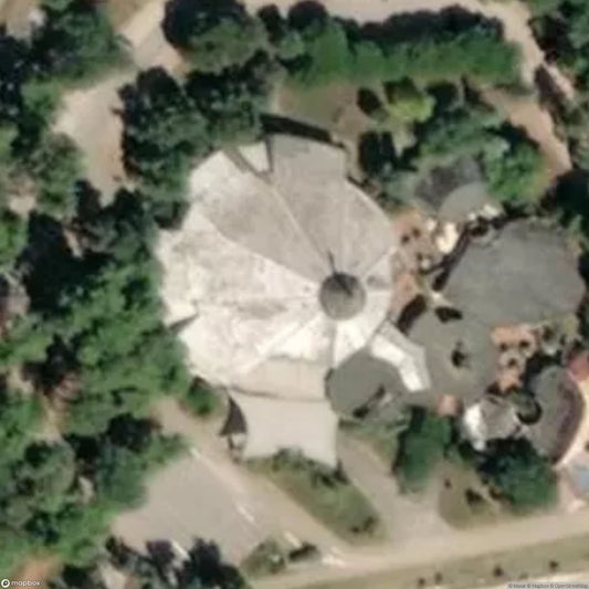 Ruins of disco club Za-Za [HRV]