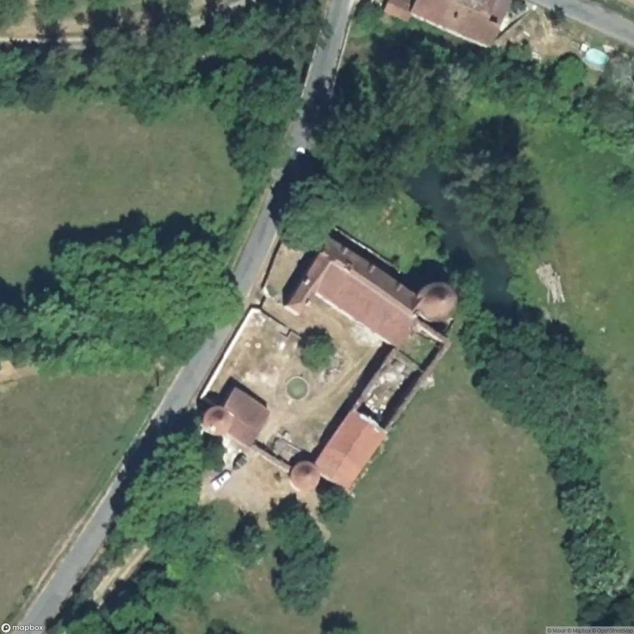 Chateau De Floyras [FRA] #19376