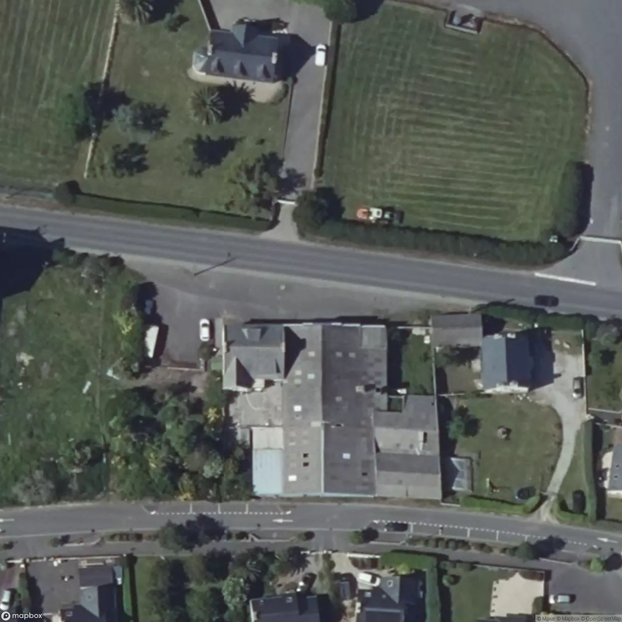 Top Garage Henvic [FRA]