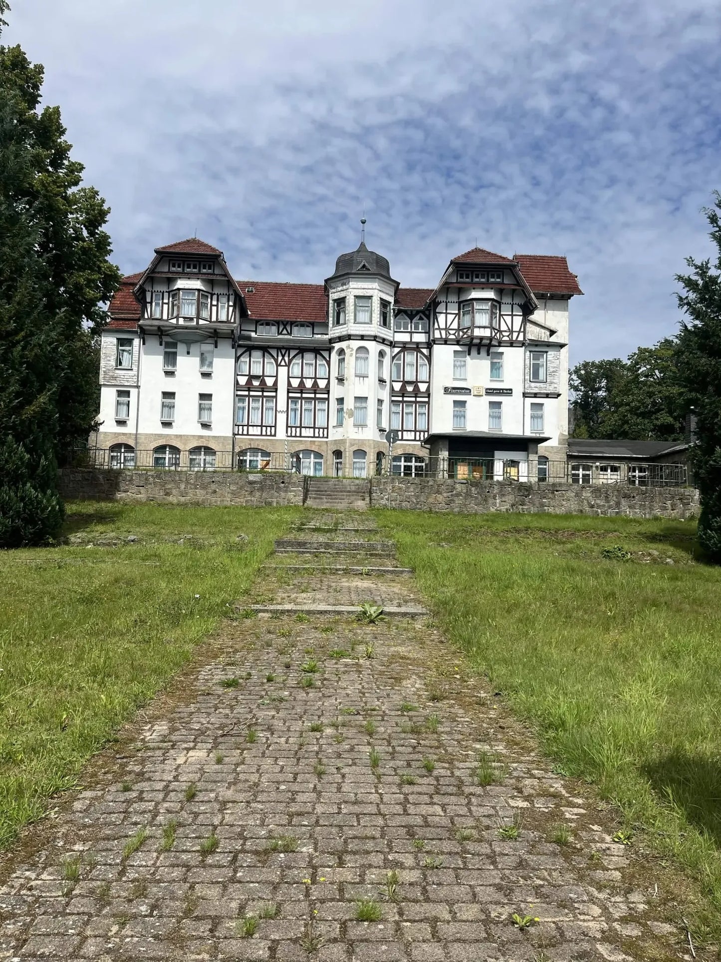 Hidden Gallery [DEU] #13263