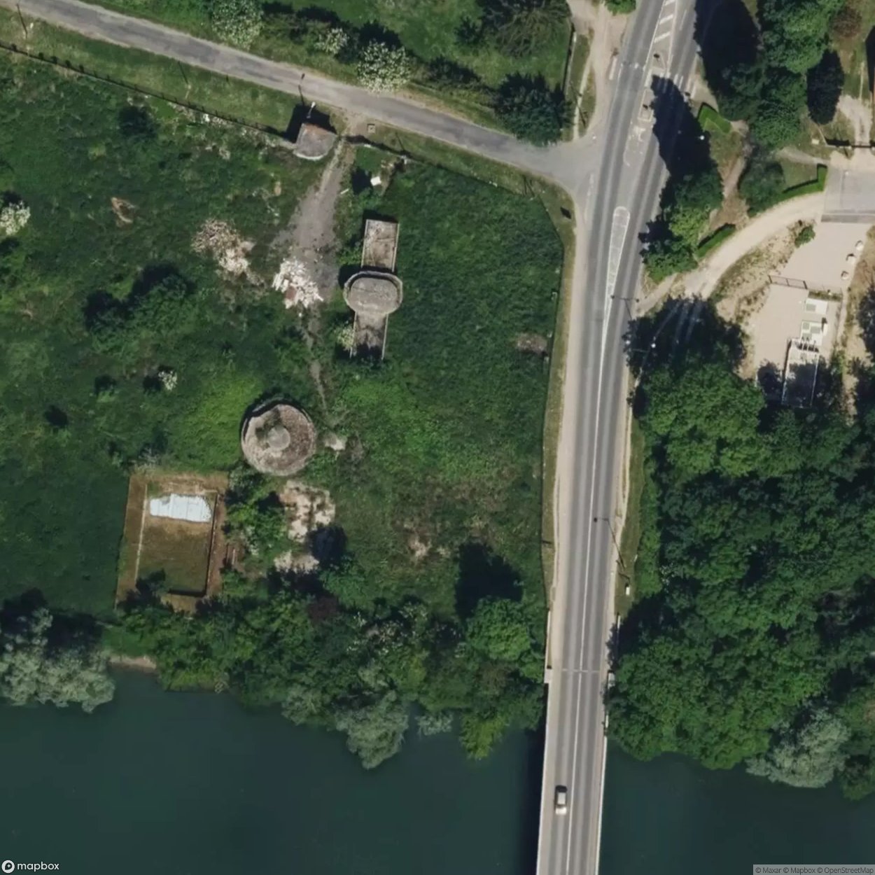 Beach Swimming Pool / Piscine La Plage [FRA] - The Urbex Factory
