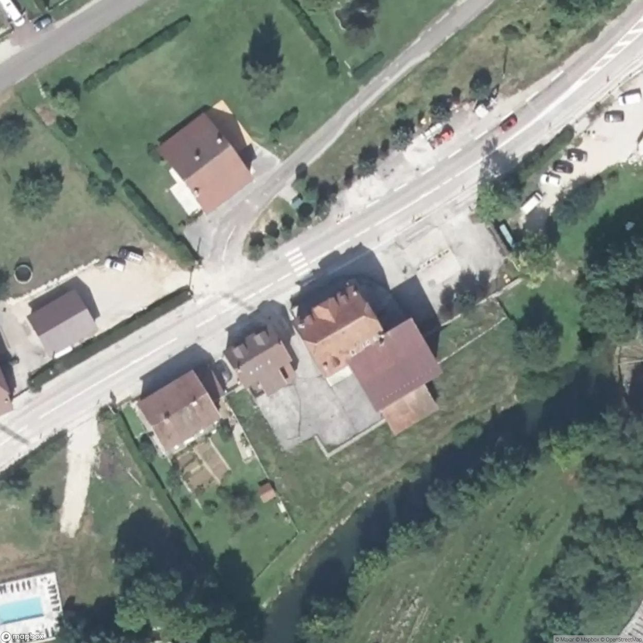 Lake Hotel / Hôtel du Lac [FRA] - The Urbex Factory