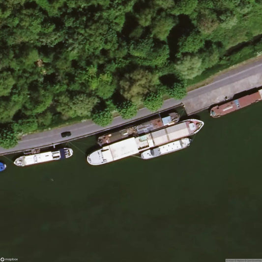 Old Time Barge / Péniche d'autrefois [BEL] - The Urbex Factory