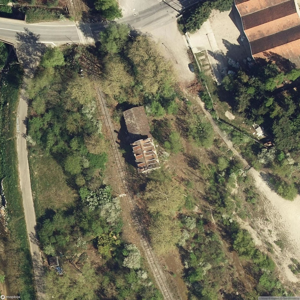 Old train station [FRA] - The Urbex Factory