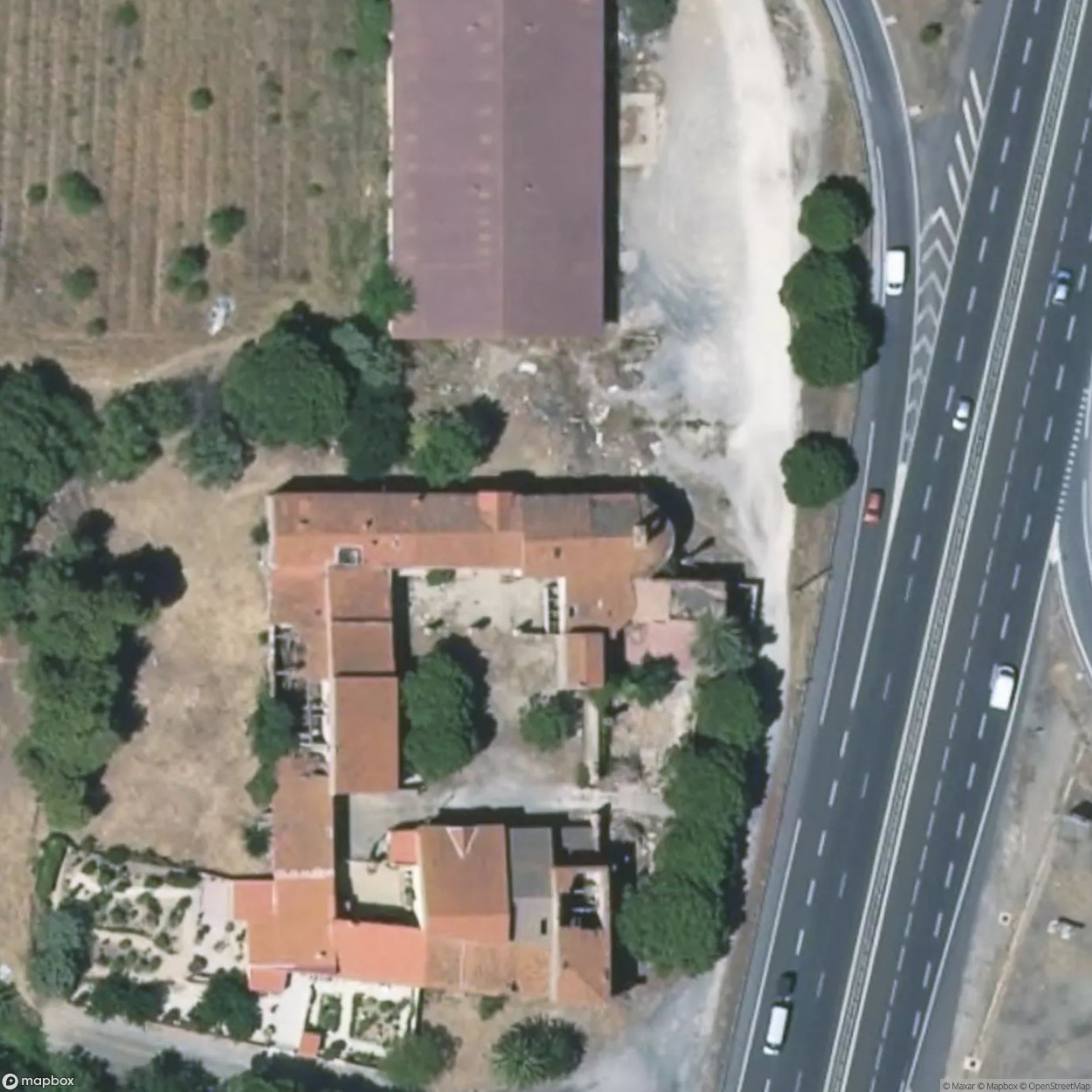 The priest's villa / La villa du Prêtre [FRA] - The Urbex Factory